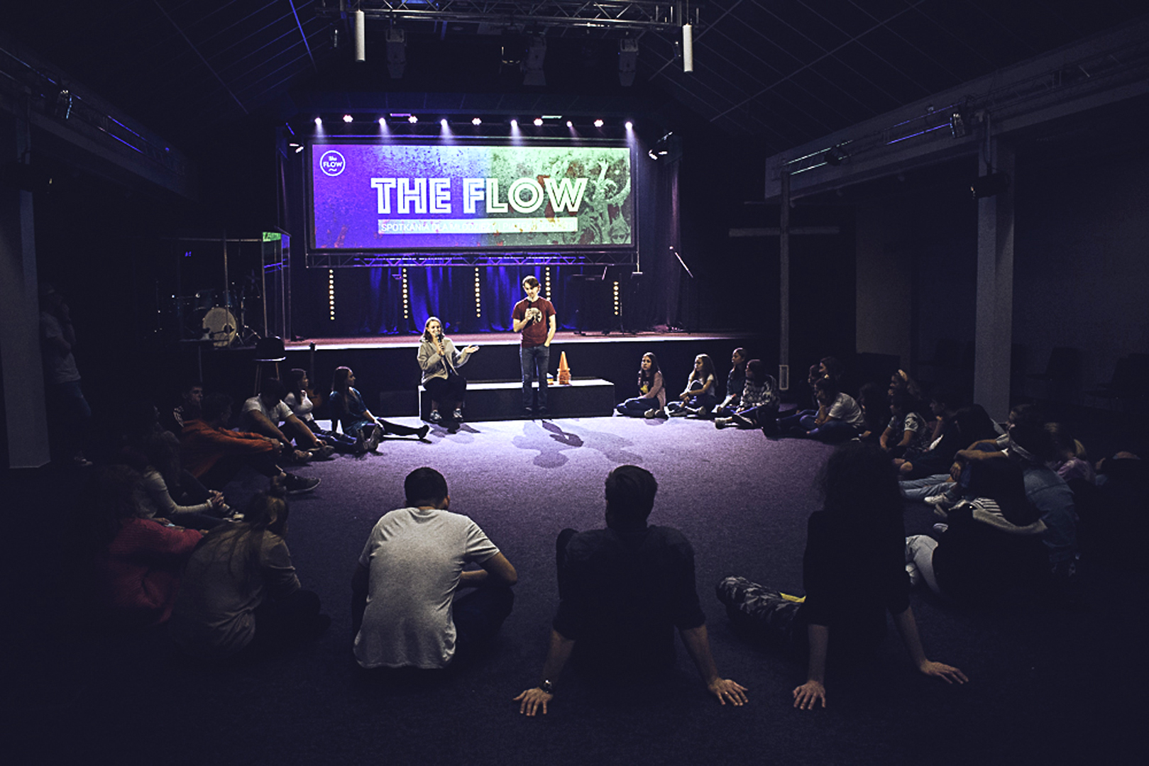 Зустріч для молоді «The FLOW»